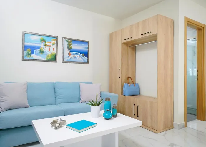 Astera Aparthotel 4*