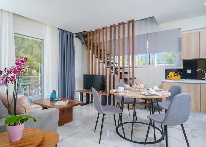 Apartahotel Astera 4*